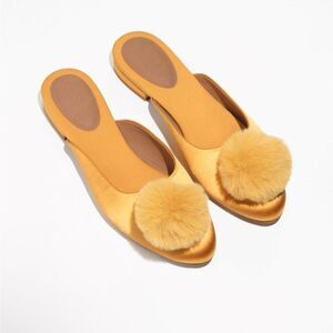 & Other Stories Pom Pom  Slip-On  woman's Yellow Sz 38